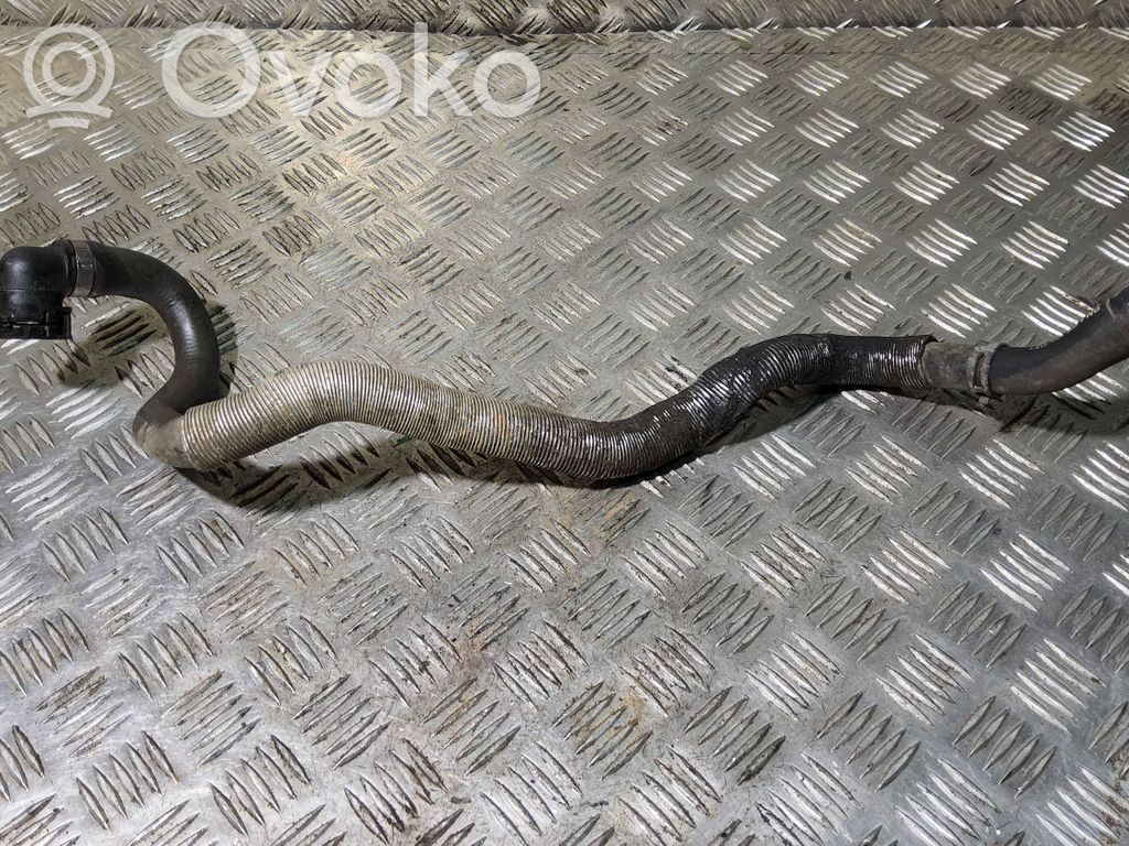 Opel Signum Engine coolant pipe/hose 