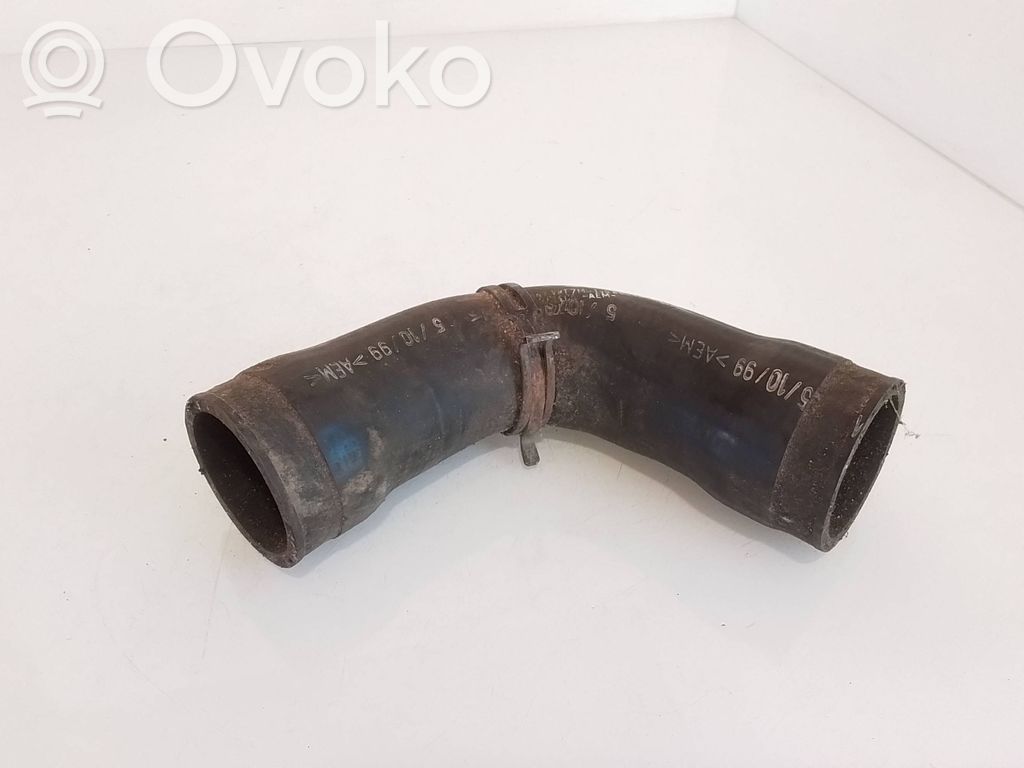 Volkswagen Sharan Intercooler hose/pipe 
