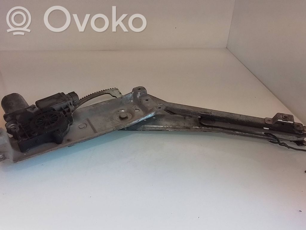 Opel Vectra B Silnik regulatora szyby drzwi przednich 