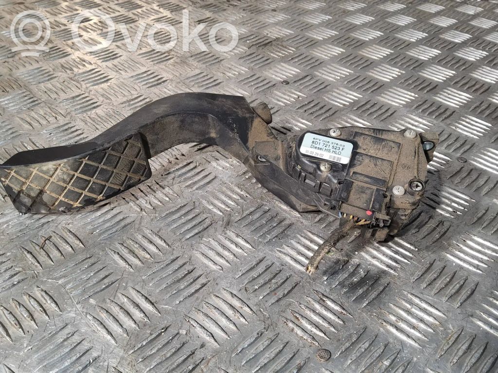 Audi A6 S6 C5 4B Kaasupoljin 