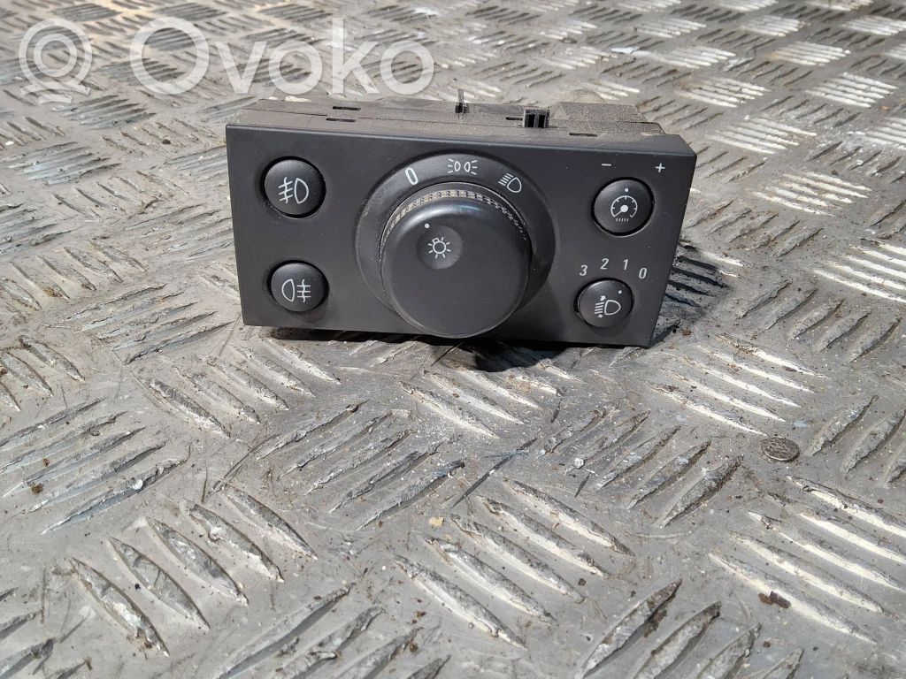 Opel Vectra C Light switch 