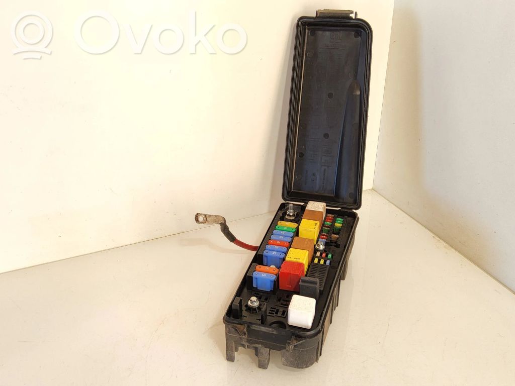 Opel Vectra C Fuse box set 