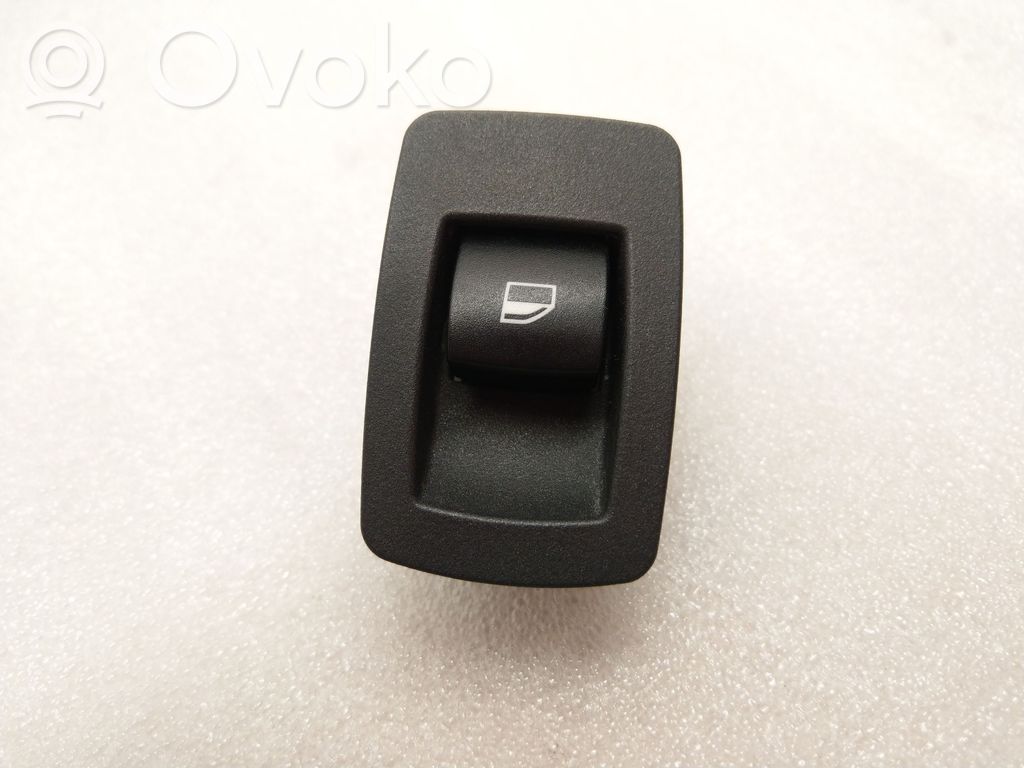 BMW X3 E83 Electric window control switch 