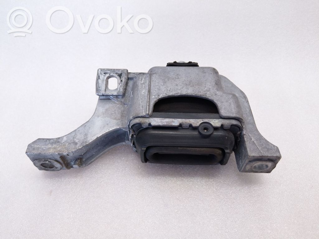 Mini One - Cooper Coupe R56 Engine mount bracket 