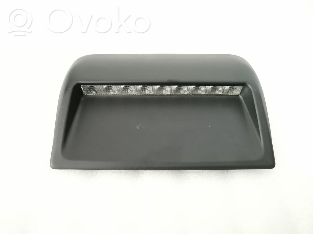 Lexus IS 220D-250-350 Third/center stoplight 