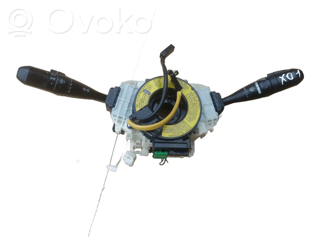 Mitsubishi Colt Otros interruptores/perillas/selectores 