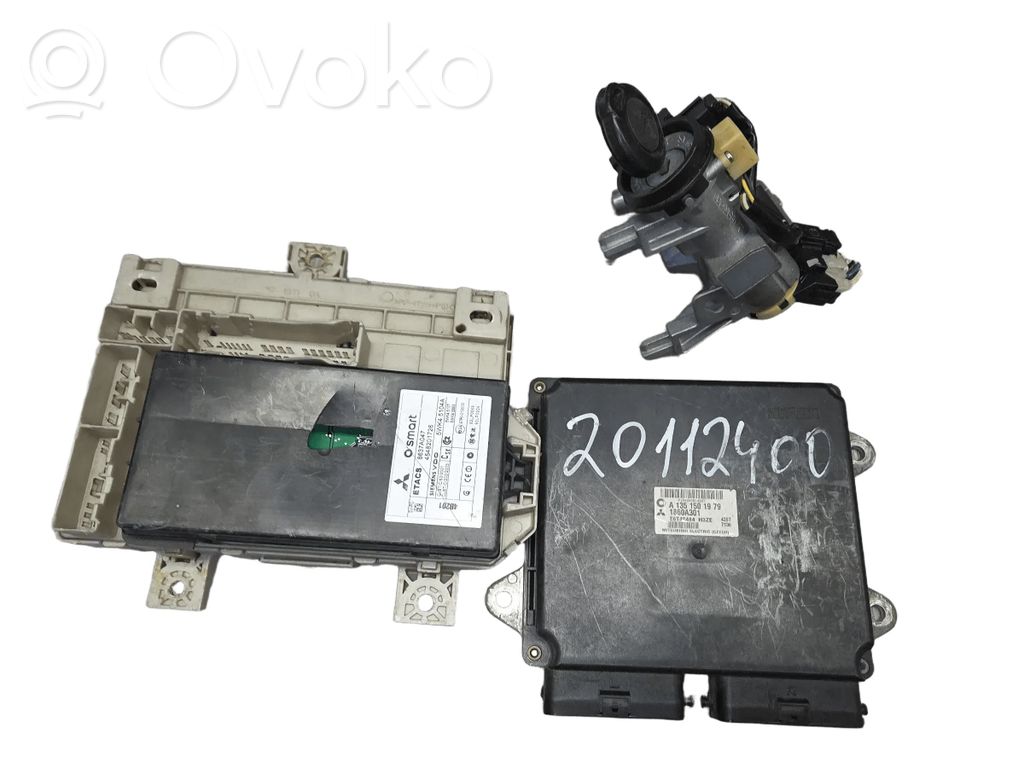 Unité de commande, module ECU de moteur   A1351501979