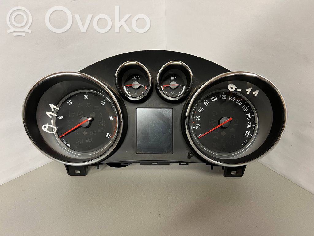 Opel Astra J Speedometer (instrument cluster) 