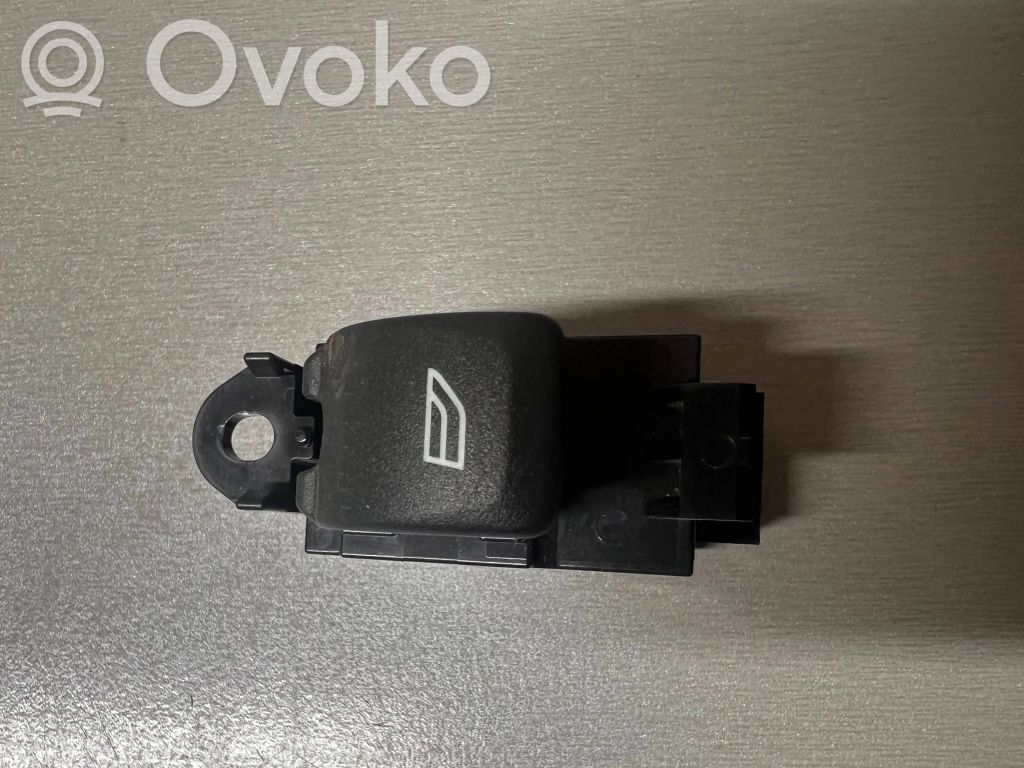 Volvo XC70 Przyciski szyb 