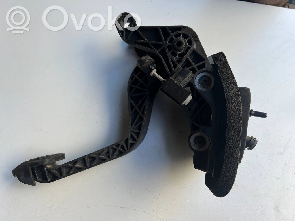 Ford Fiesta Clutch pedal 
