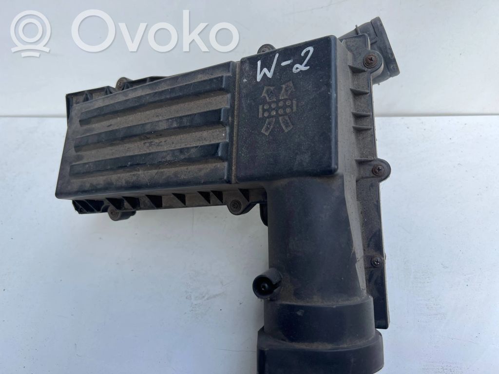 Volkswagen Touran I Obudowa filtra powietrza 