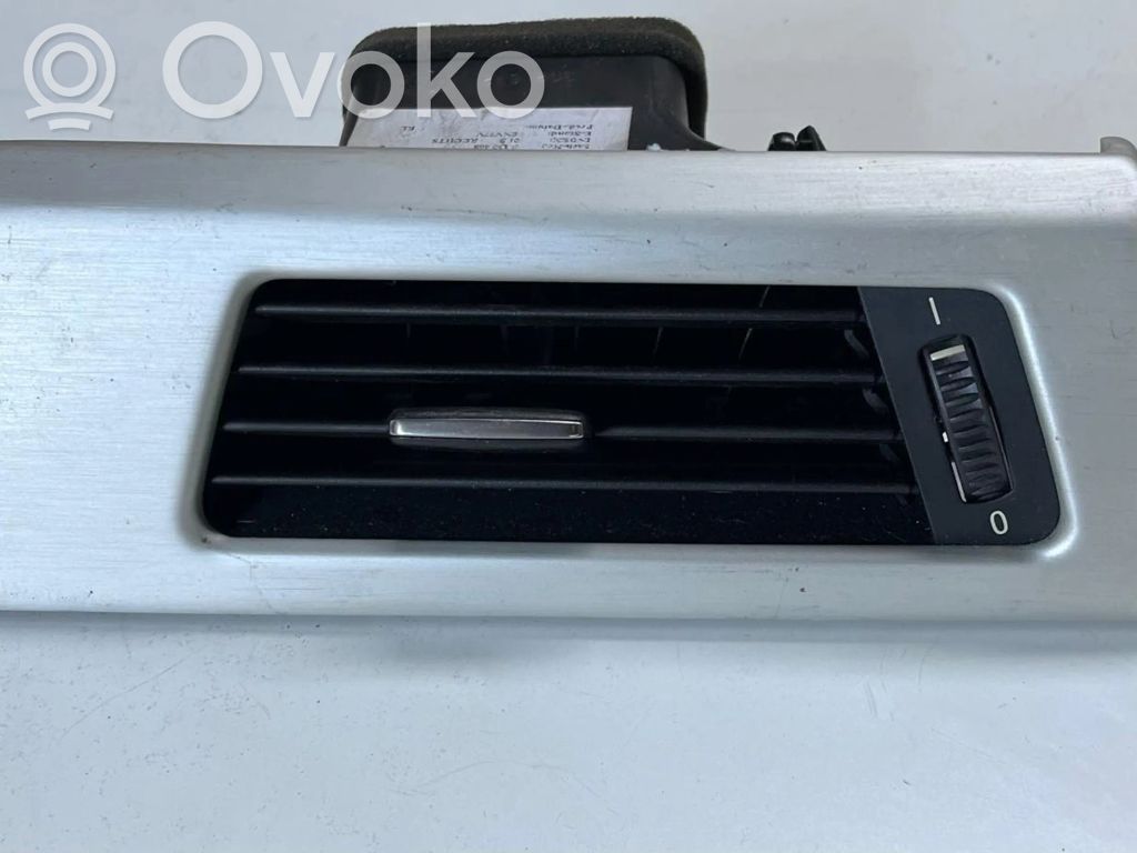 Šoninės oro grotelės   9130468,S02672