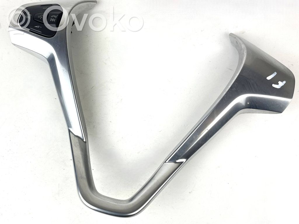 Ford Fiesta Steering wheel buttons/switches 