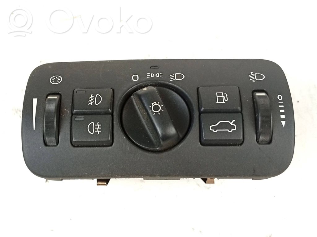 Volvo V70 Light switch 