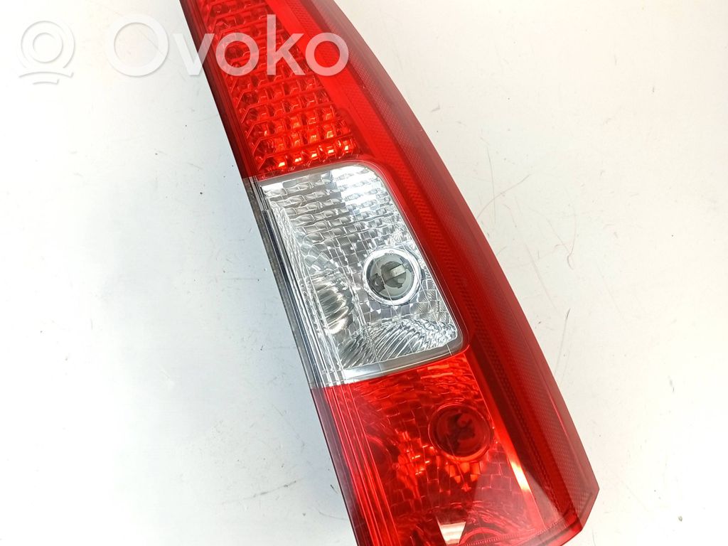 Volvo XC70 Galinis žibintas kėbule 