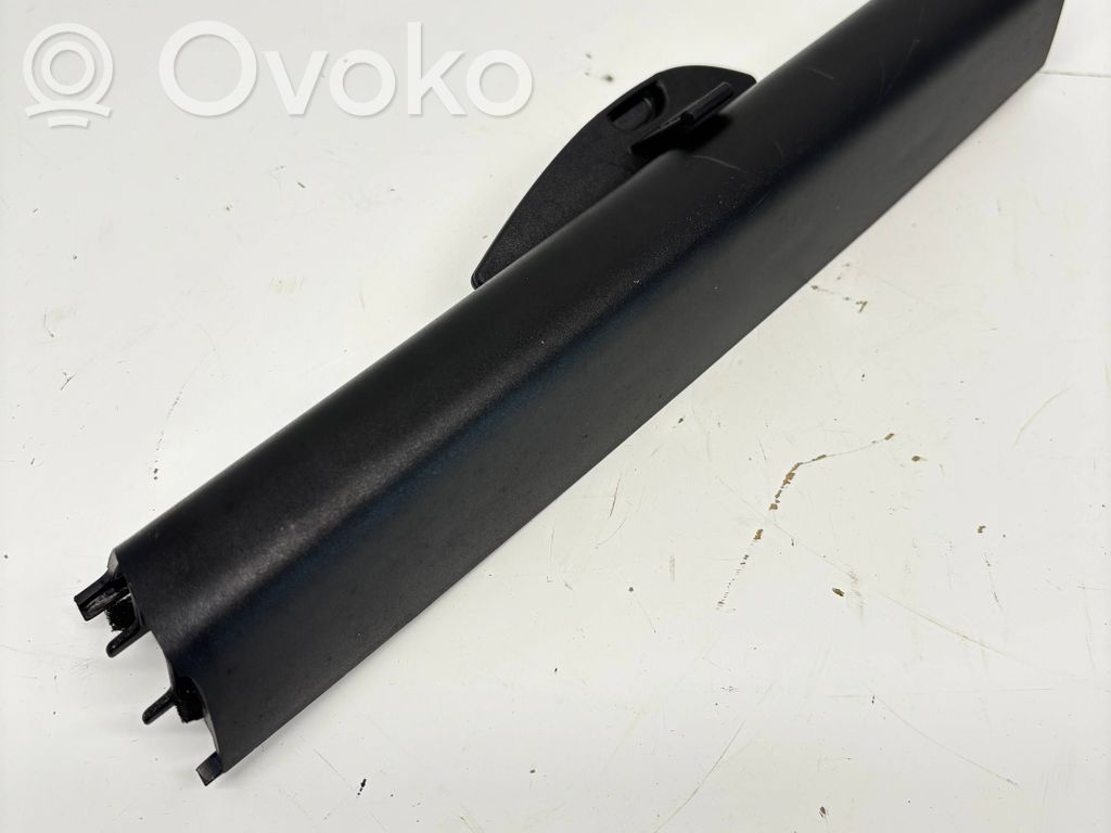 BMW 3 E90 E91 Galinė lango užuolaidėlė 