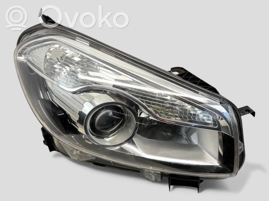 Nissan Qashqai+2 Scheinwerfer 