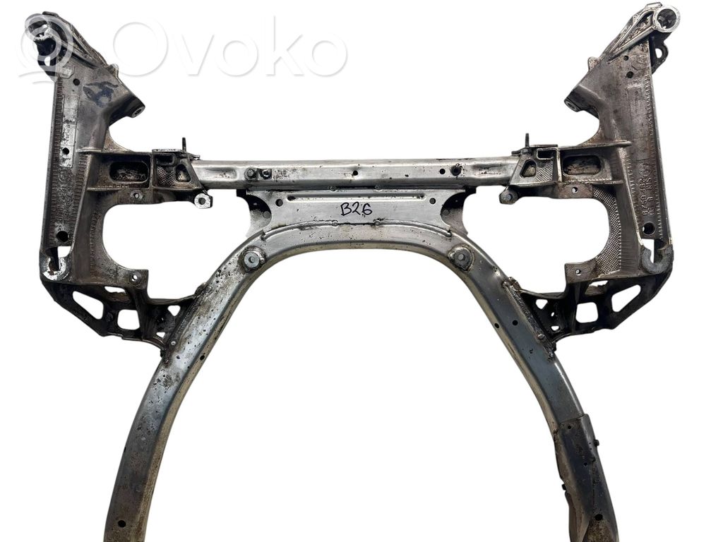 BMW 5 E60 E61 Priekinis traversas 