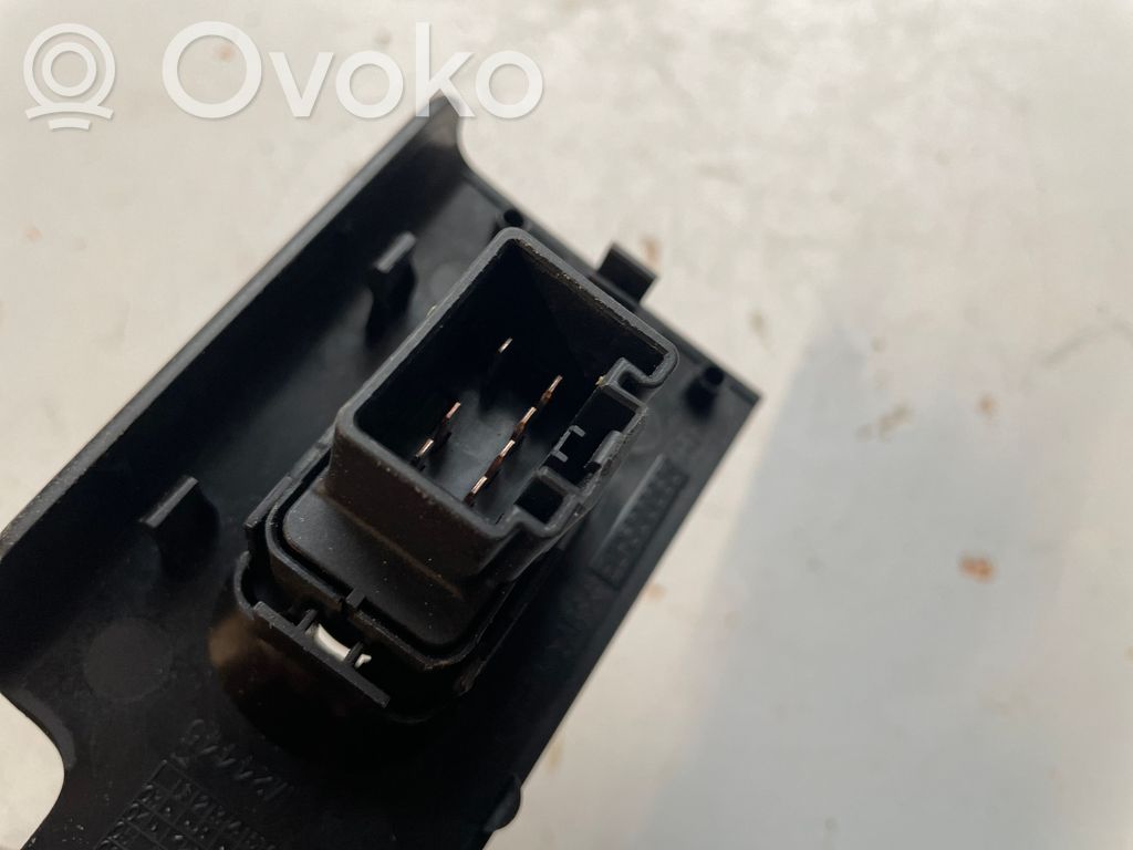 Land Rover Freelander Przyciski szyb 
