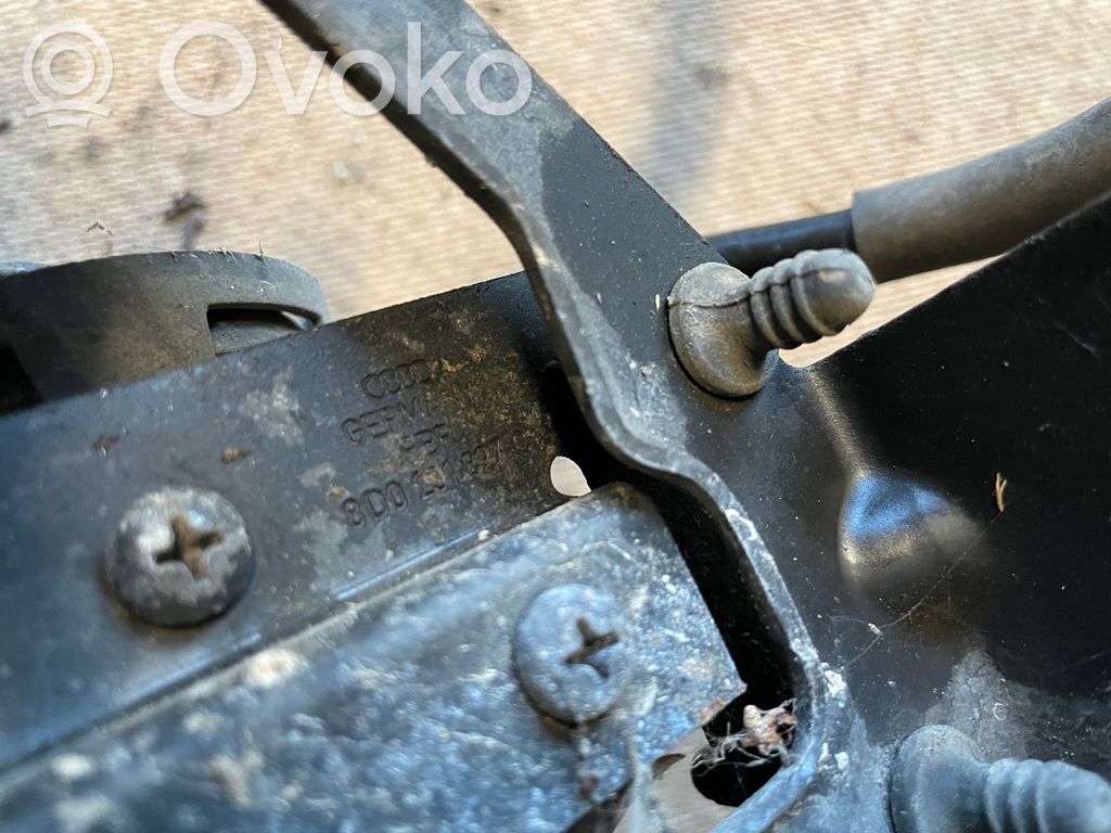 Audi TT Mk1 Polttoainesäiliön pumppu 