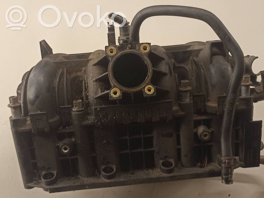 Opel Corsa C Kolektorius įsiurbimo 