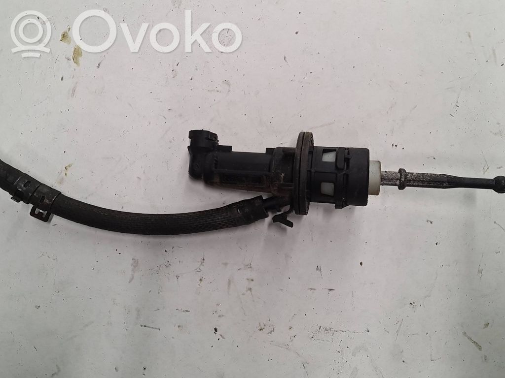 Volkswagen PASSAT B6 Kytkimen pääsylinteri 