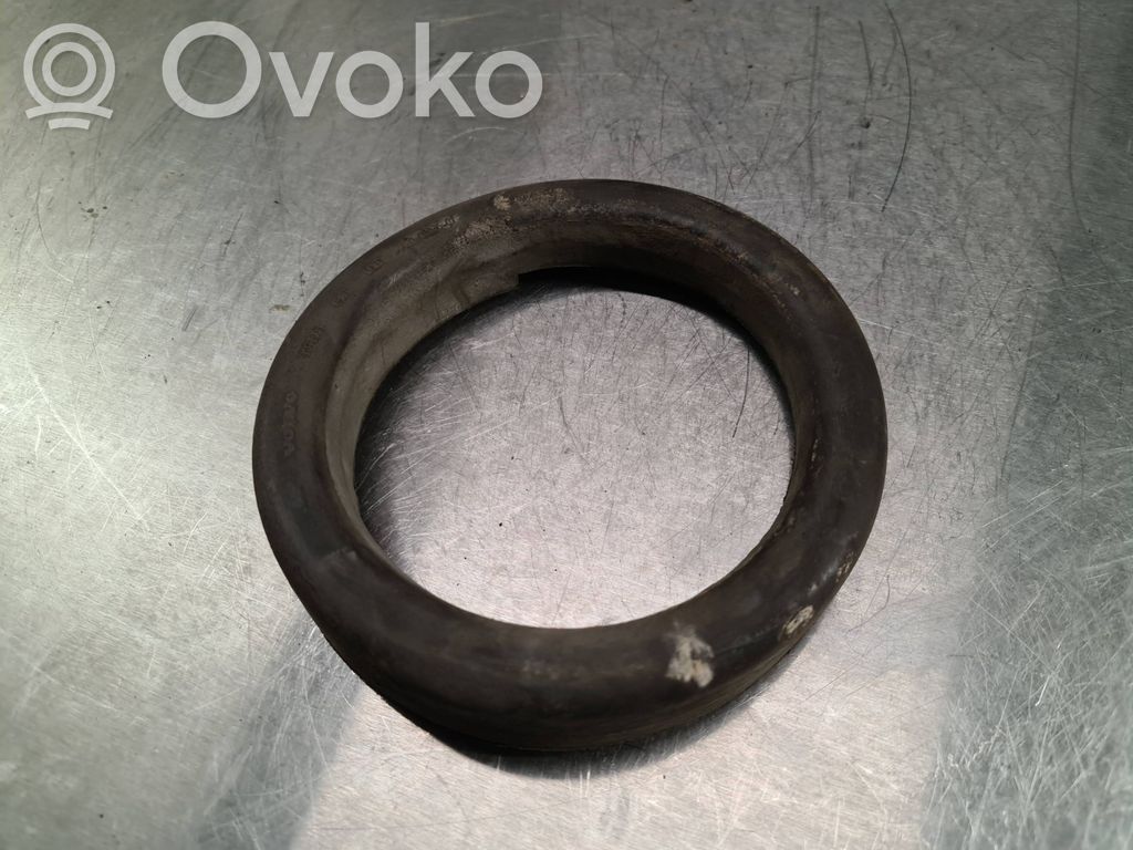 Volvo V70 Front coil spring rubber mount 