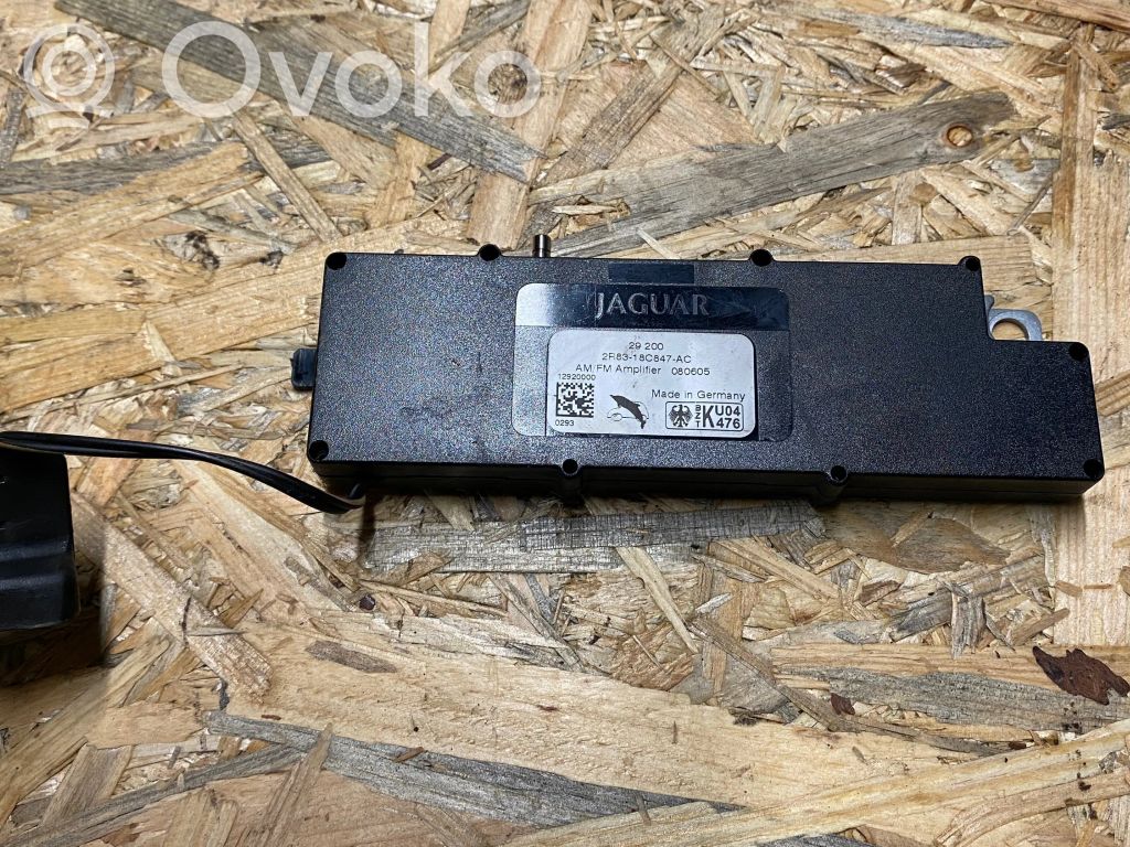 Jaguar S-Type Antenos stiprintuvas 