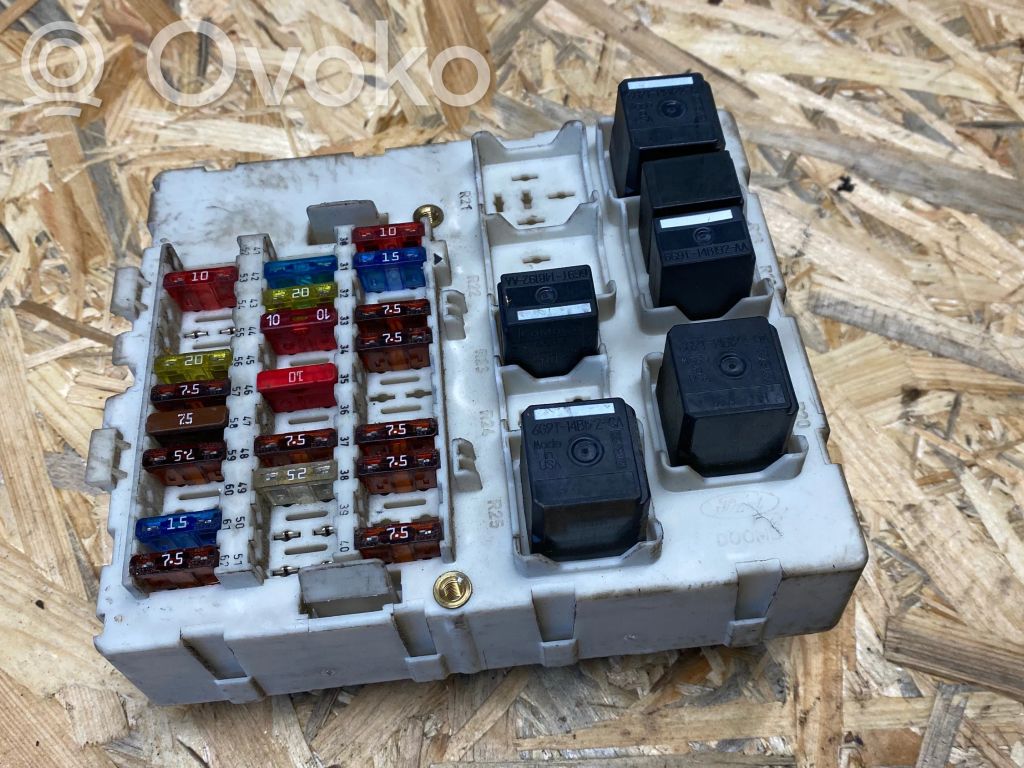 Ford Connect Módulo de fusible 