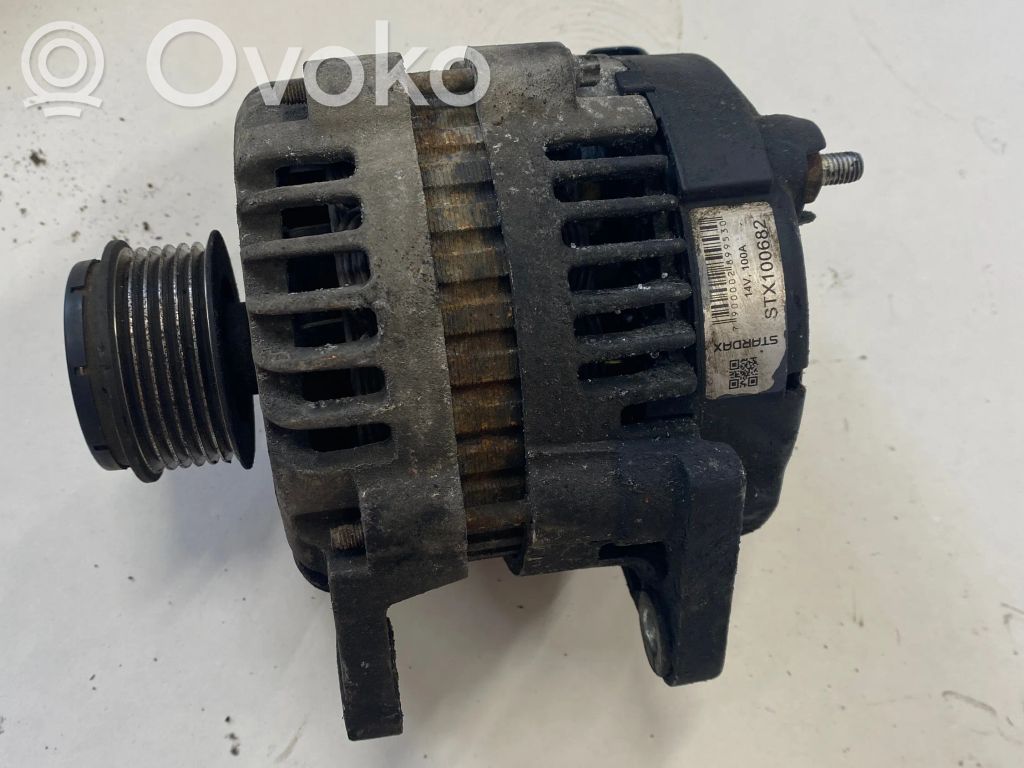 Opel Astra H Alternator 