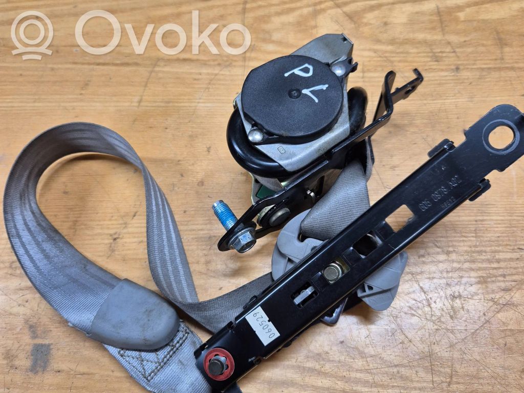 Hyundai Sonata Front seatbelt 