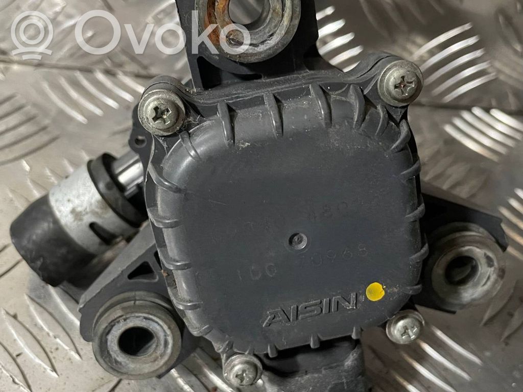 Toyota Prius (XW30) Клапан (клапаны) нагревательного радиатора (яйца) 