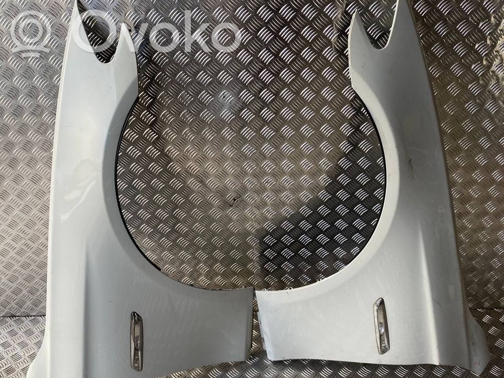 BMW 5 F10 F11 Sparnas 