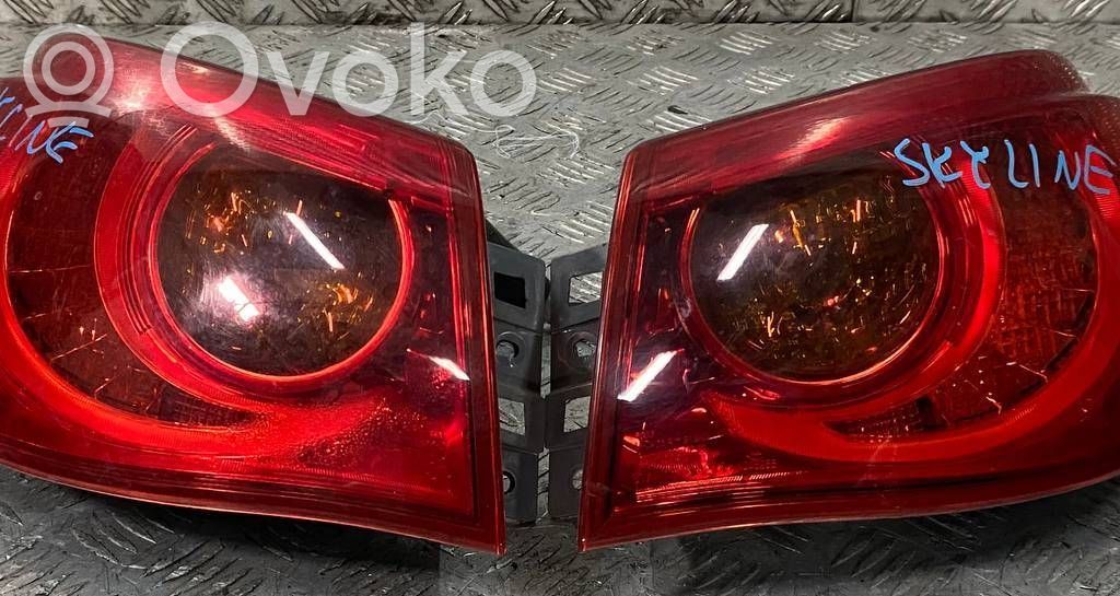 Infiniti Q50 Rear/tail lights 