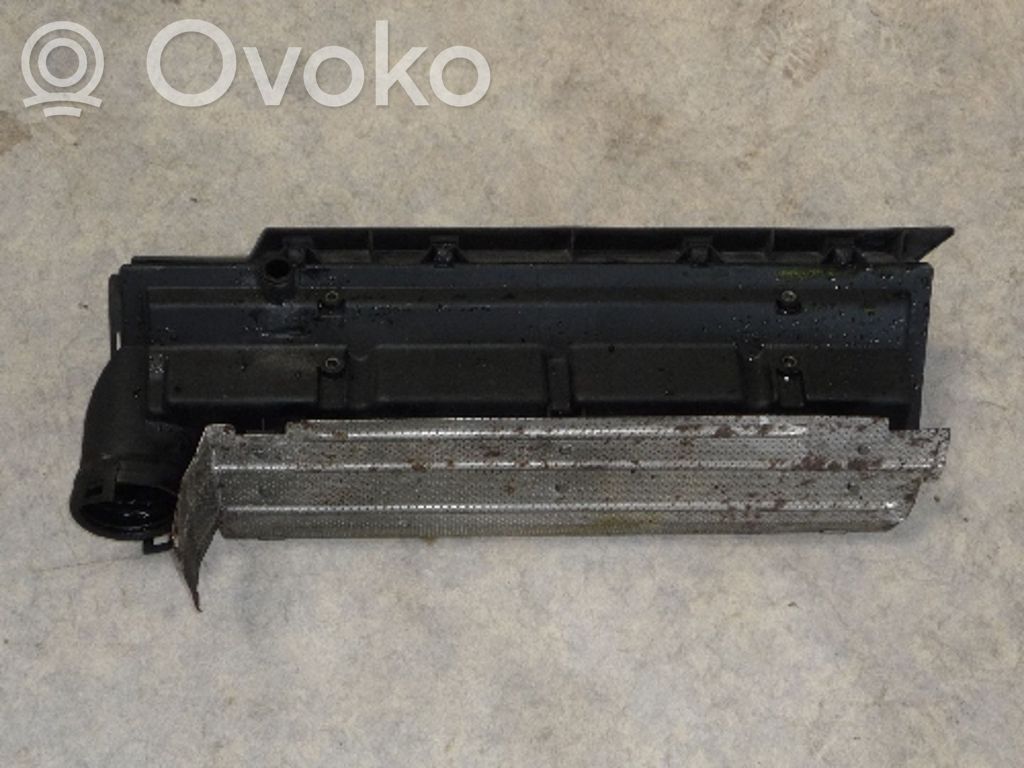 BMW 5 E34 Įsiurbimo rezonatorius 