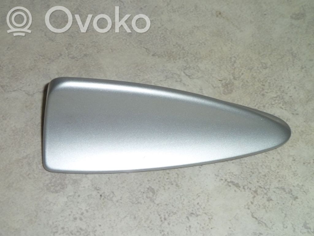 BMW 5 E60 E61 Radion antenni 