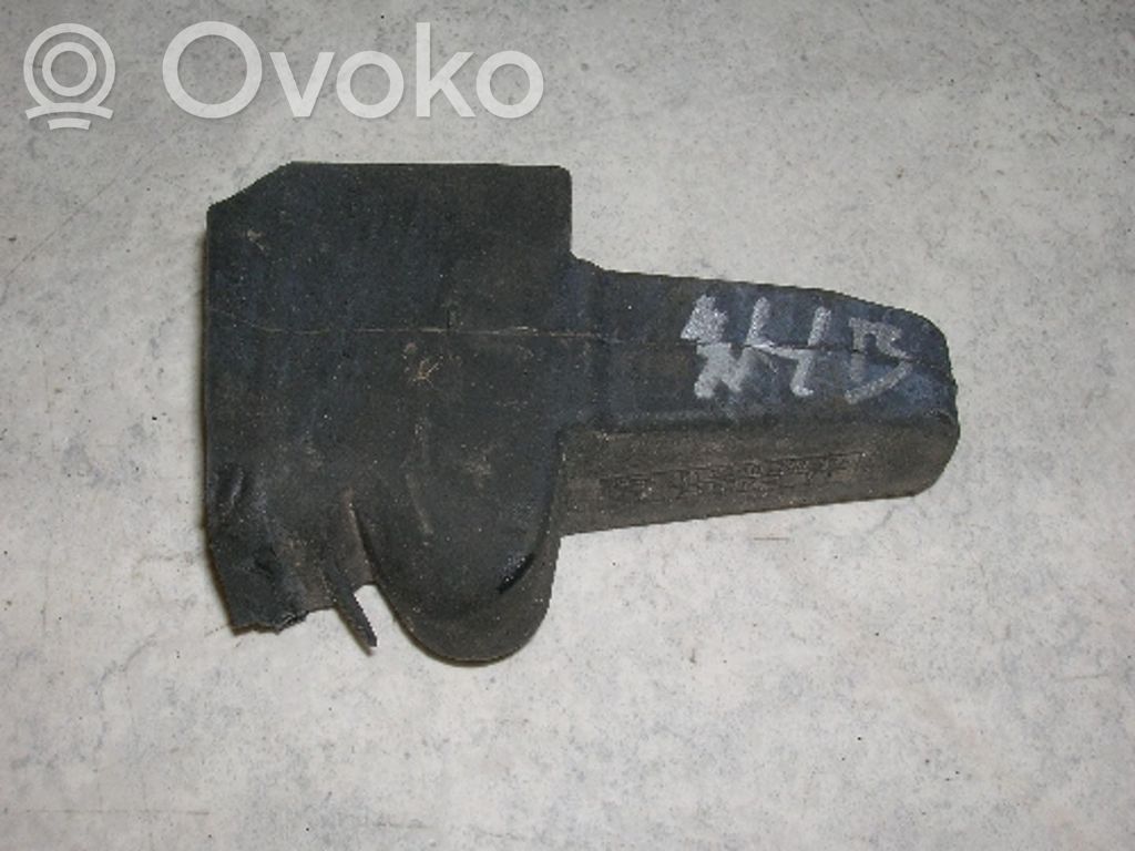 BMW 3 E46 Takaoven pidätin 