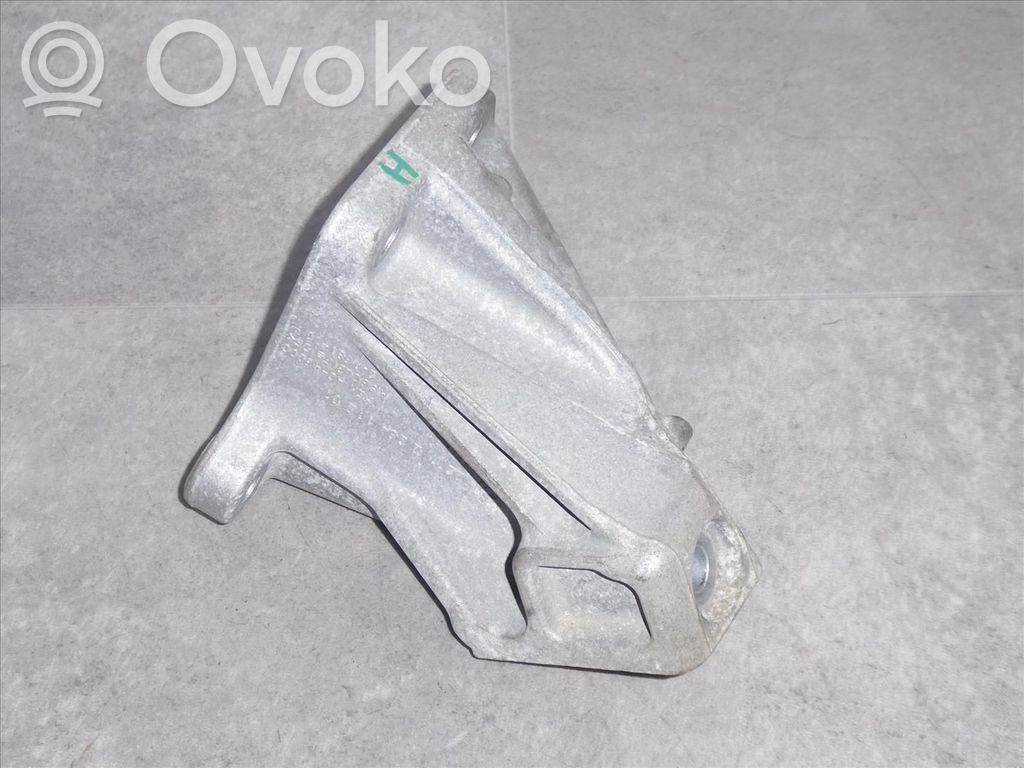 BMW 5 F10 F11 Engine mounting bracket 