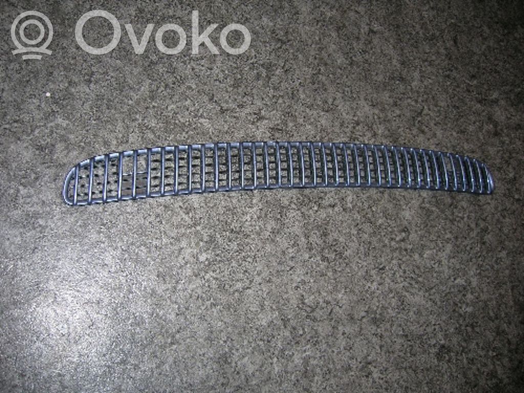 BMW 3 E46 Engine hood trim 