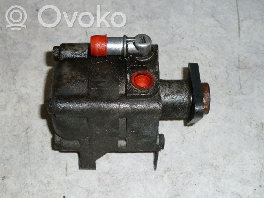 Ohjaustehostimen pumppu   32416750111,32416750111