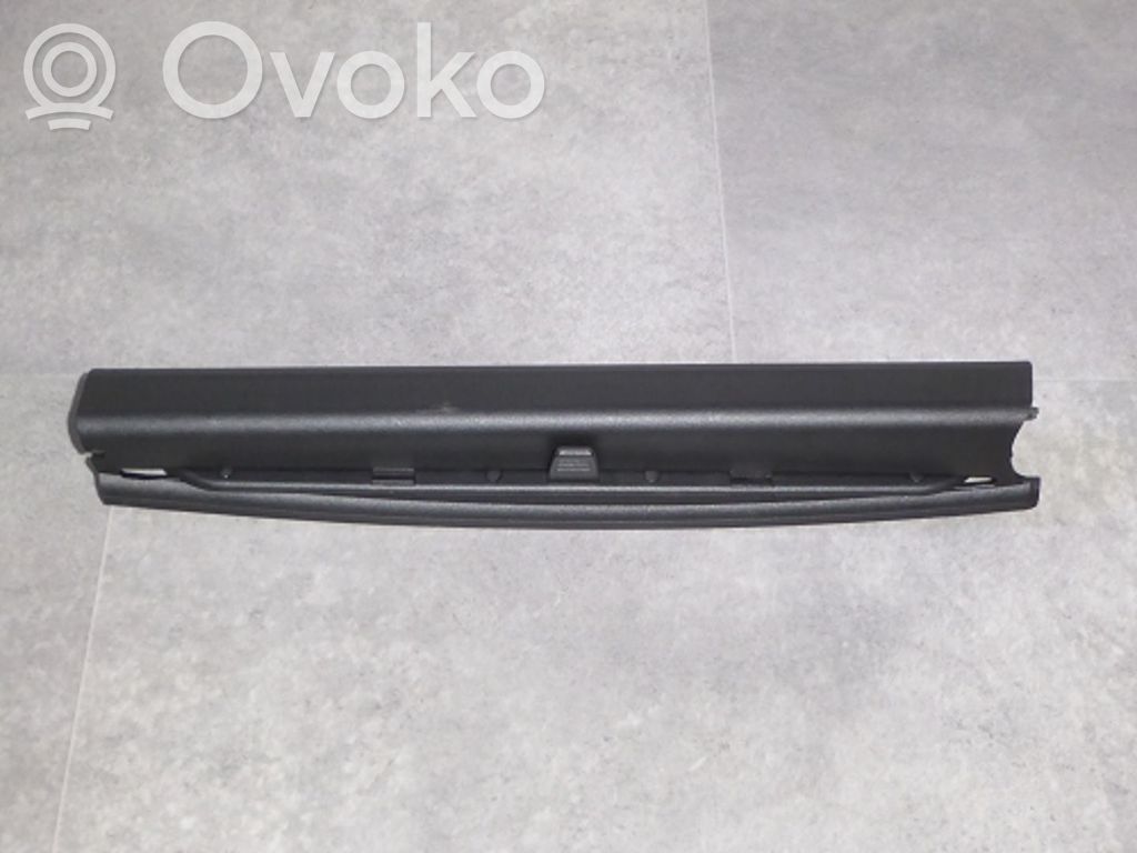 BMW 5 E60 E61 Zasłona przeciwsłoneczna okna tylnego 