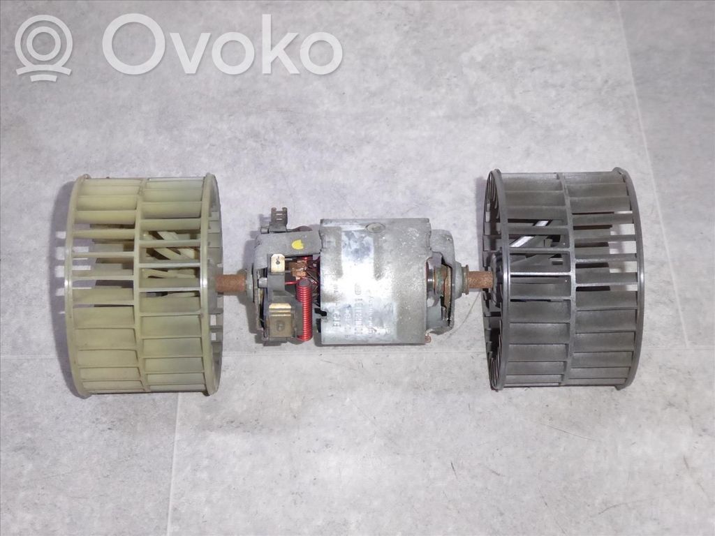 BMW 3 E30 Mazā radiatora ventilators 