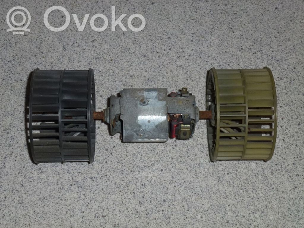 BMW 3 E30 Mazā radiatora ventilators 