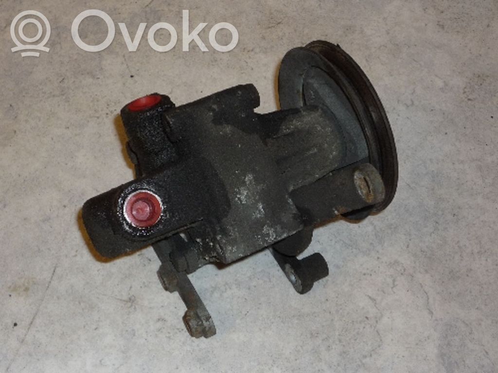 BMW 5 E34 Servopumpe 