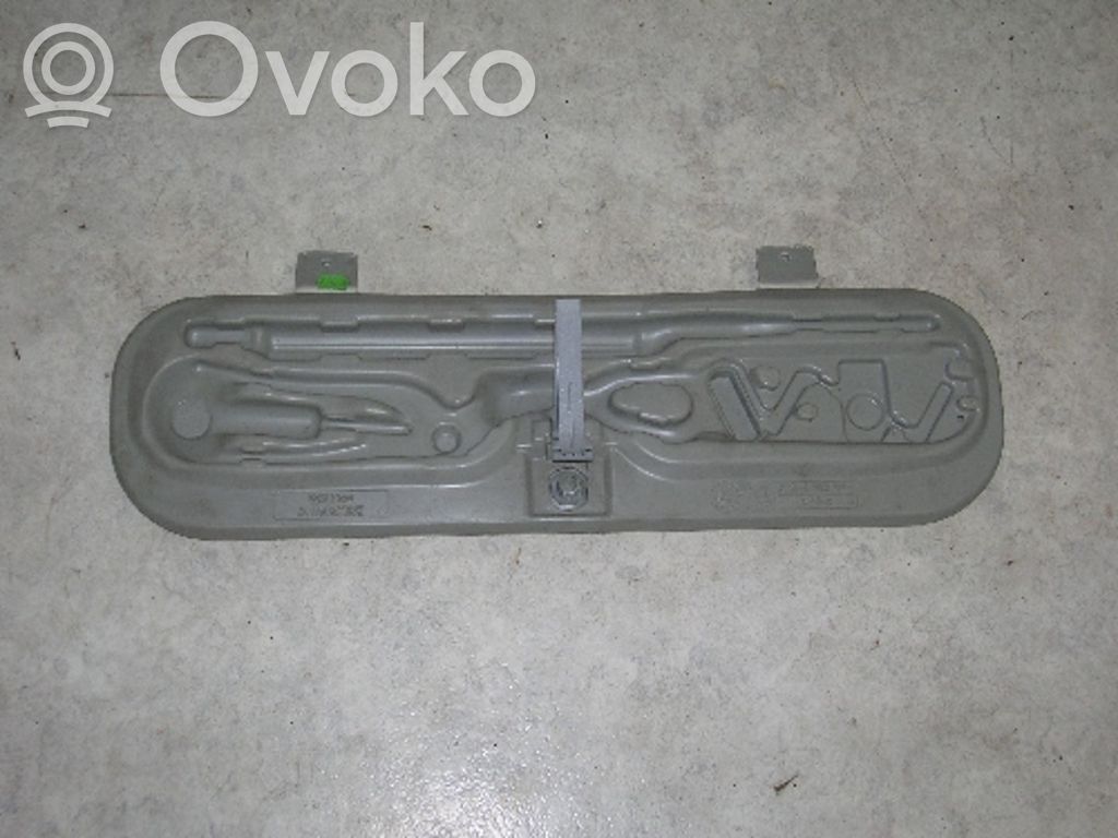Tool box   71111182366,71111182366