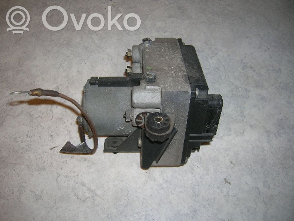 BMW 7 E38 ABS Pump 