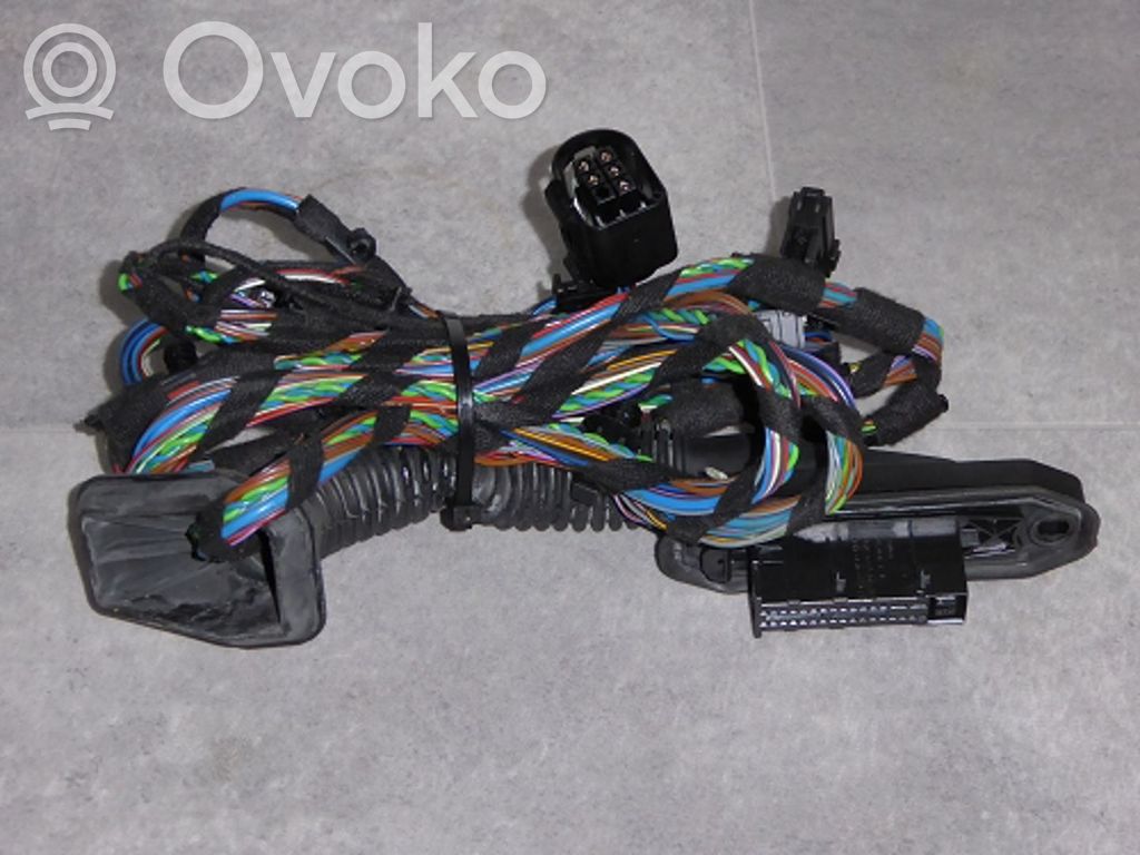 Cableado de puerta trasera   61129116978,61129116978