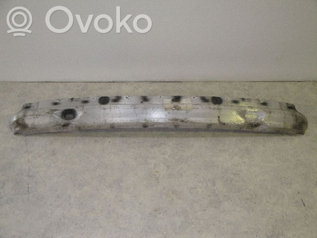 BMW 7 E38 Takapuskurin poikittaistuki 