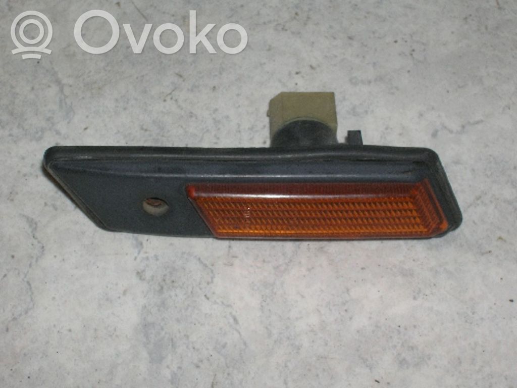 BMW 3 E36 Front indicator light 