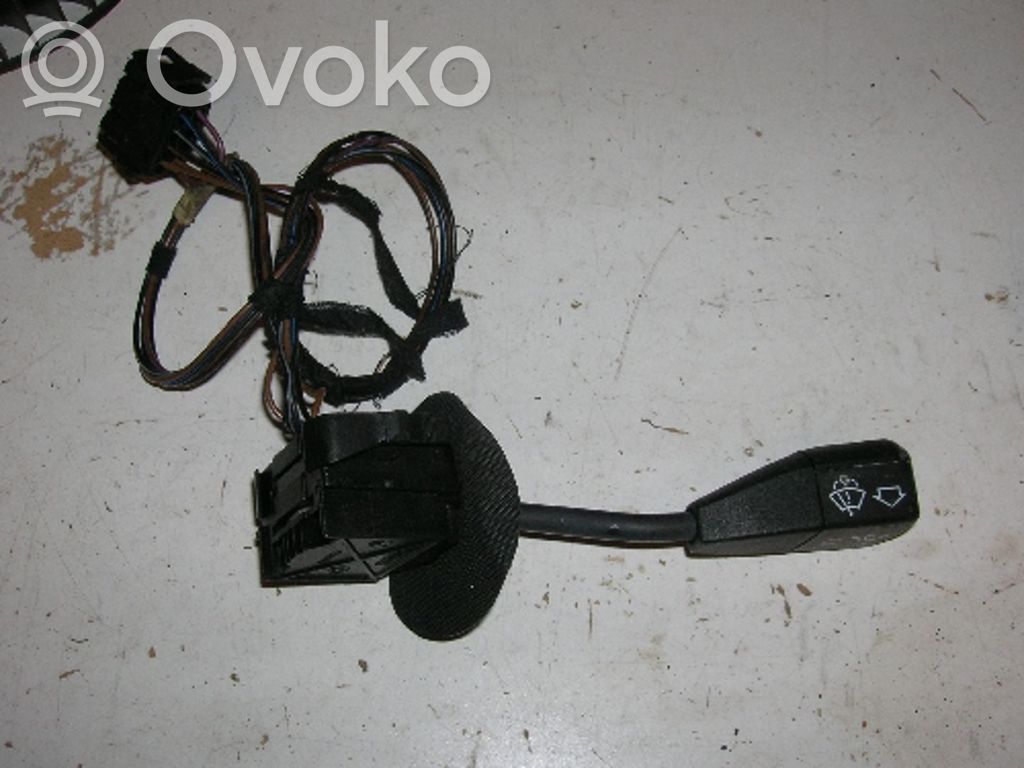 BMW 5 E34 Wiper switch 